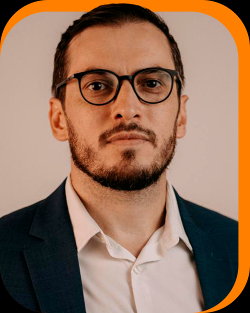 MAURICIO DE OLIVEIRA 